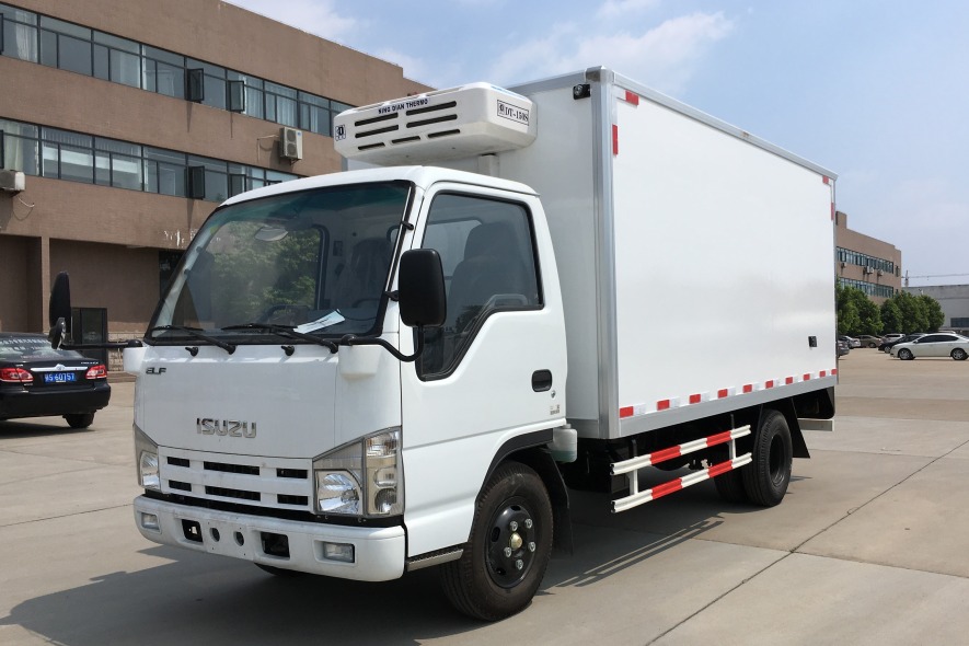 4.2米冷藏车，不超重的蓝牌厢式冷藏车。
