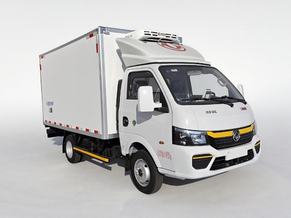 东风途逸油气两用冷藏车