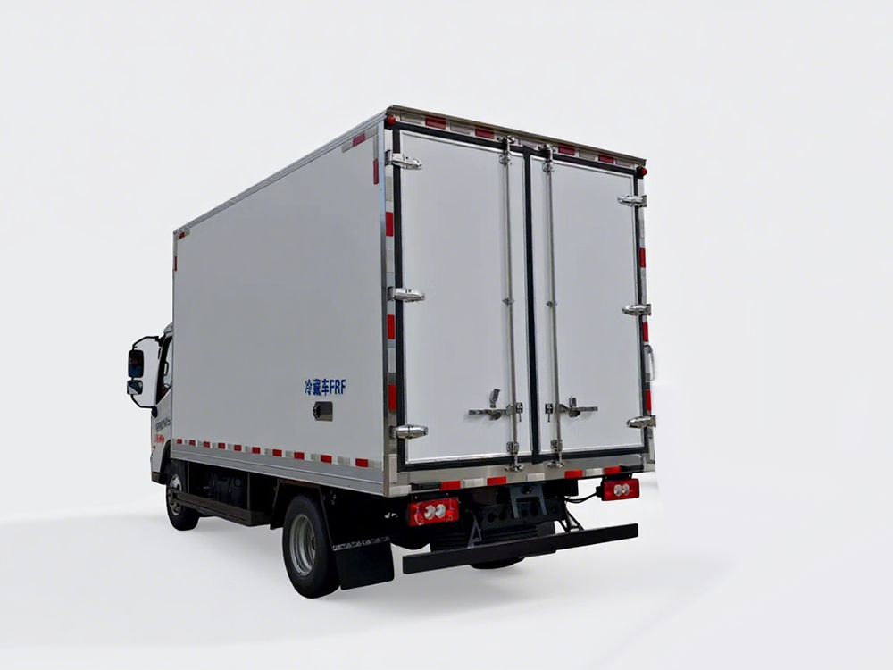福田领航M5冷藏车