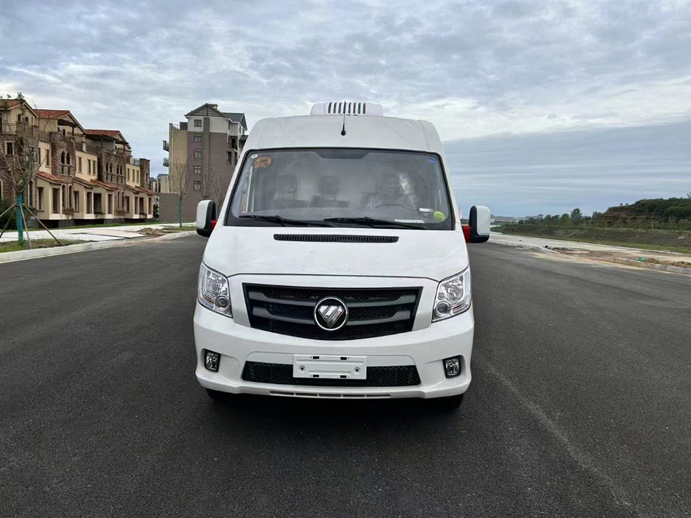 福田图雅诺轴短冷藏车