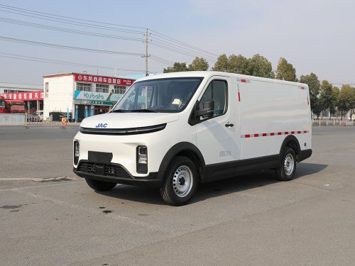 江淮Vαn宝路5.3方纯电动冷藏车 可进地下室